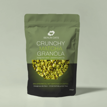 Crunchy Matcha Granola von Berlin Oats