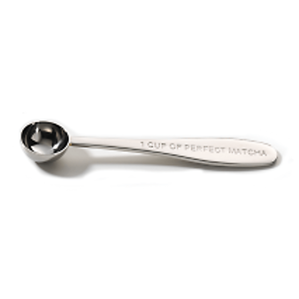 1 cup of perfect Matcha - The metal spoon measures simply and easily the ideal amount for one bowl of Matcha.